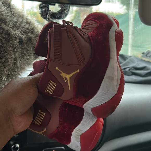 TRADE WOMENS SIZE 10 RED SUEDE JORDANS FOR MENS SIZE 11 JORDANS ANY! OBO - Picture 2 of 2